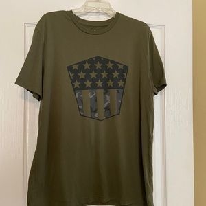 City Streets Short Sleeve Tee Shirt Size L